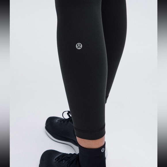 Lululemon Wunder Train HR Tight 25” - Picture 5 of 10